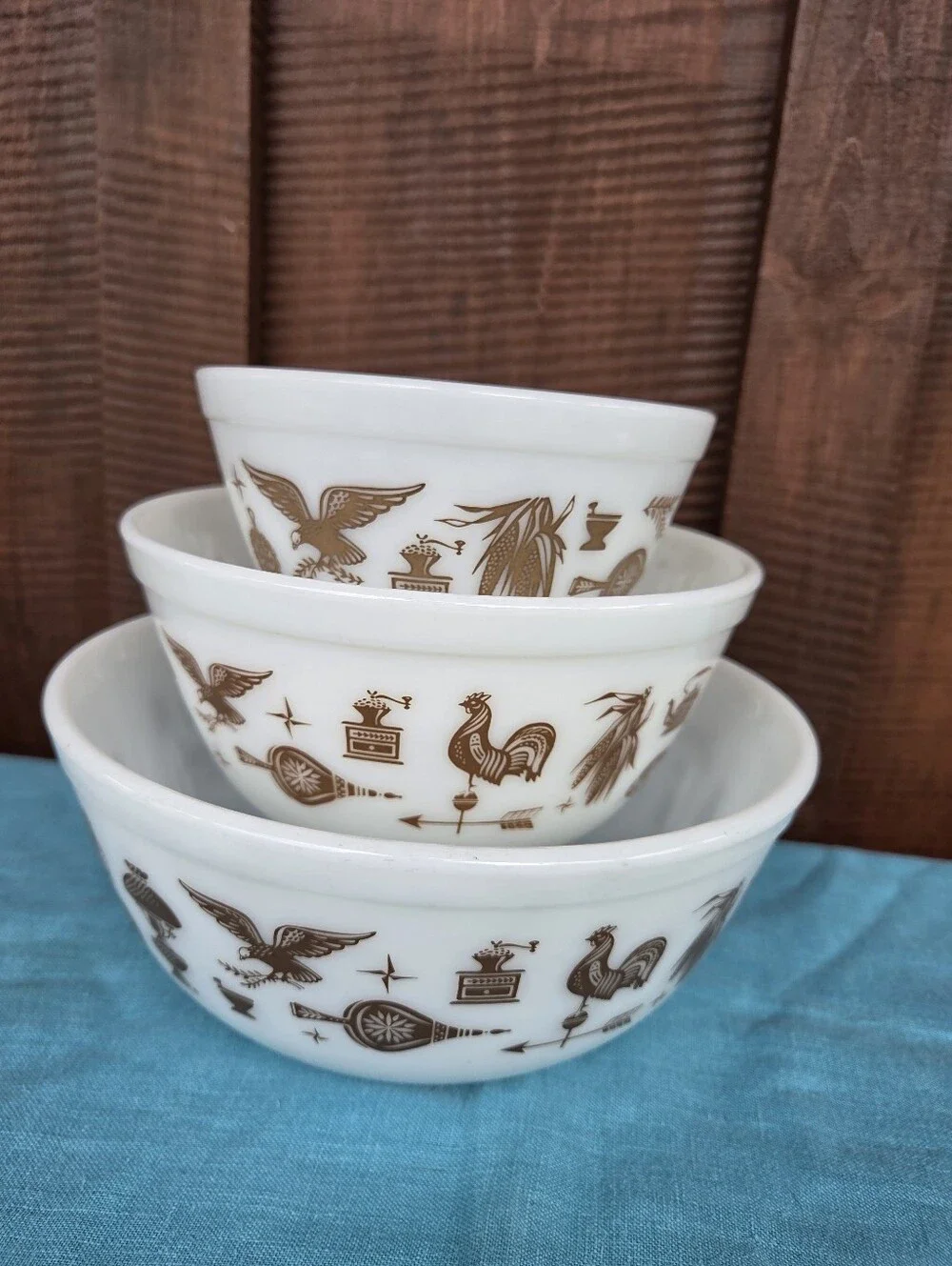 Pyrex Early American White Mixing Bowls Set 401 402 403